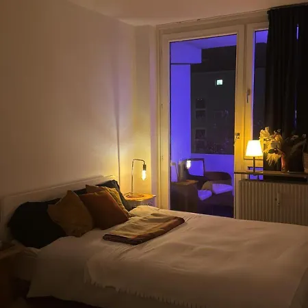 Apartment Cozy Isar Near Oktoberfest, With Balcony *